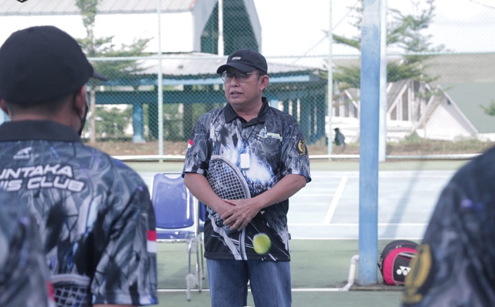 Pembukaan Turnamen Upun Taka Tennis Club HUT Ke-76 Republik Indonesi dan HUT Ke-14 Kab. Tana Tidung