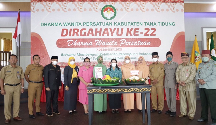 Dirgahayu Dharma Wanita Persatuan Ke-22 Dalam Rangka Lomba Penyajian Makanan (Nasi Sepiring)