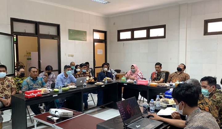 Rapat Tim Teknis Penilaian Dokumen ANDAL PKL-RPL Rencana Kegiatan Pembangunan Pusat Pemerintahan
