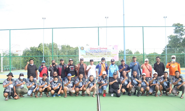 Silaturahmi Persahabatan Tennis Lapangan  Antara Tennis Tana Tidung dan Club Tennis Veteran Wisma Patra Tarakan