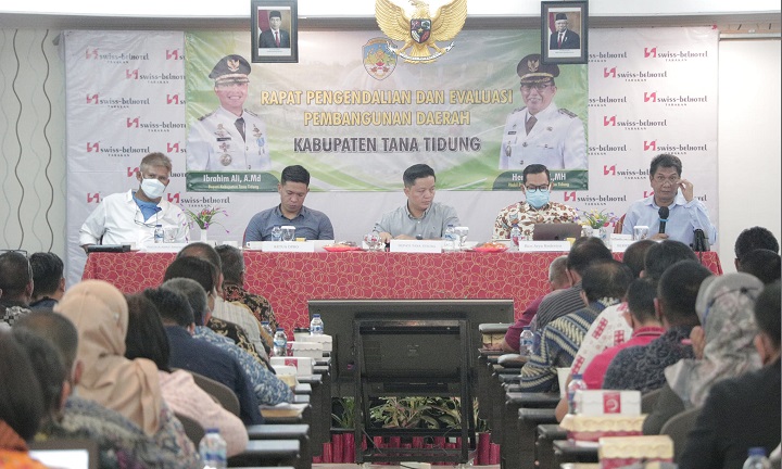 Rapat Pengendalian dan Evaluasi Pembangunan Daerah