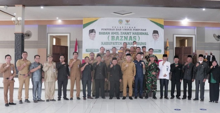 Pelantikan Pimpinan dan Unsur Pimpinan Badan Amil Zakat Nasional (BAZNAS)