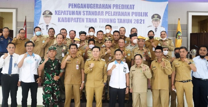 Penganugerahan Predikat Kepatuhan Standar Pelayanan Publik Tahun 2021