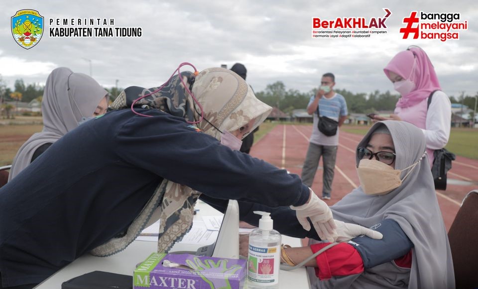 Pengukuran Kebugaran Jasmani dan Deteksi Dini Penyakit tidak Menular pada Calon Jamaah