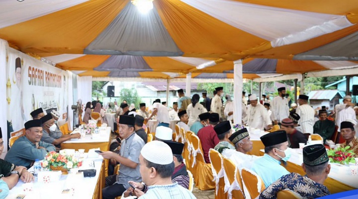 Kegiatan Safari Ramadhan Di Desa Tideng Pale Timur