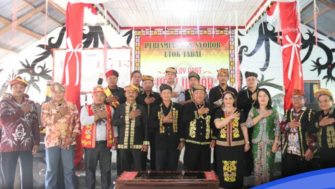 Peresmian Baloy Adat Yaki Undok Desa Rian Rayo Kecamatan Muruk Rian