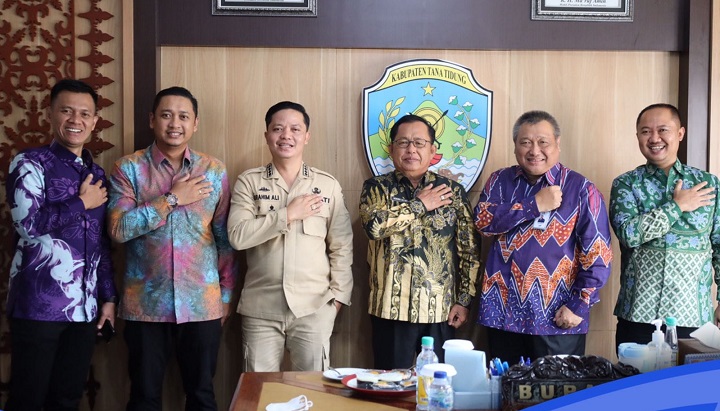 Audiensi & Pisah Sambut Kepala Cabang BPD Kaltimtara Tideng Pale