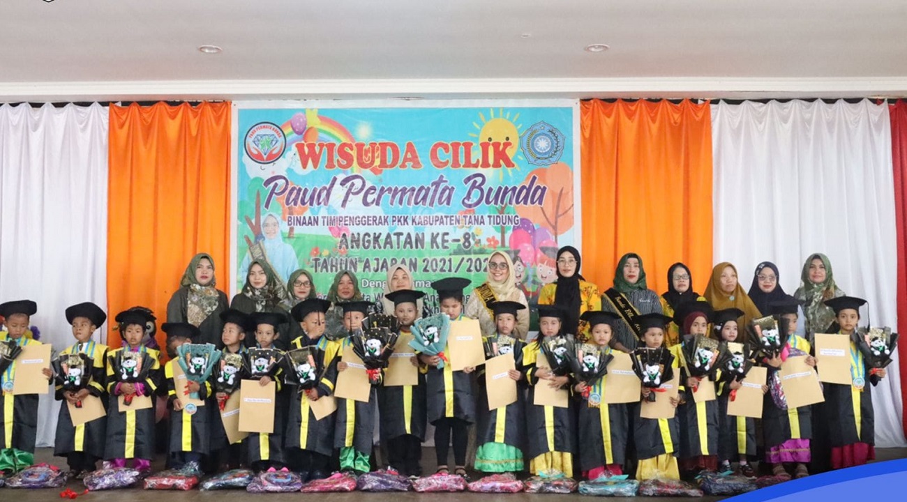 Wisuda Cilik dan Pentas Seni Paud Permata Bunda