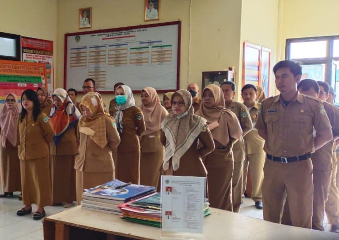 Apel Pagi yang dilaksanakan di lingkungan OPD