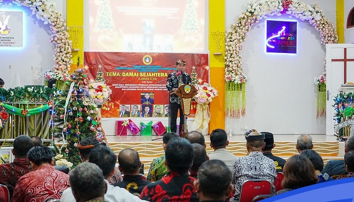IIbadah Perayaan Natal & Syukuran Tahun Baru dan Jamuan Makan Malam Bersama Gubernur & GPDI Se-Kaltara
