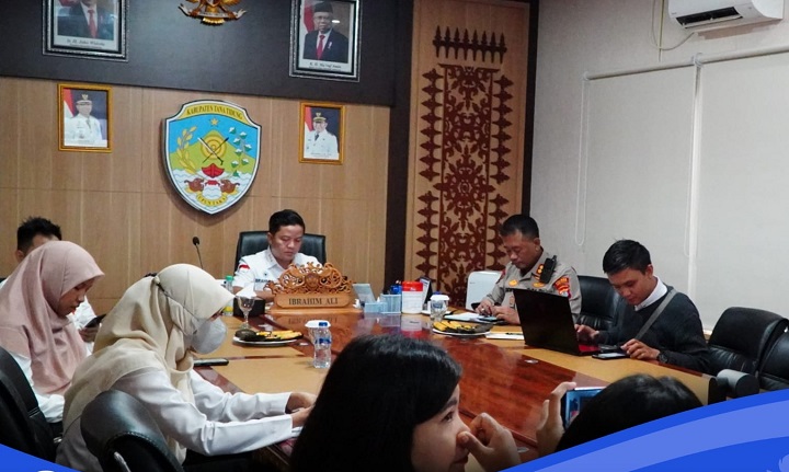 Rapat Koordinasi Inspektur Daerah Seluruh Indonesia Th 2023 Melalui Zoom Meeting