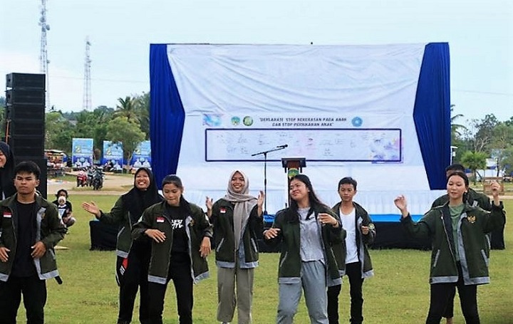 Pentas Seni dan Deklarasi Stop Kekerasan Anak dan Stop Pernikahan Dini