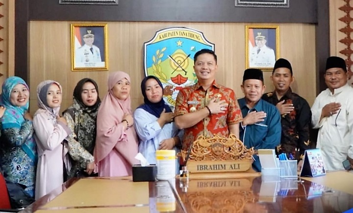 Pelepasan Kontingen MTQ Muallaf Kabupaten Tana Tidung