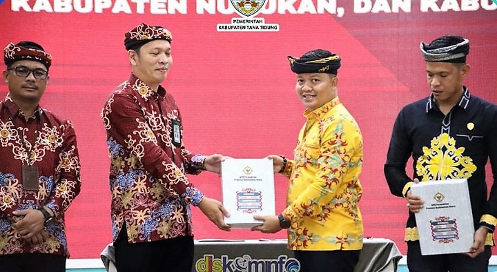 Penyerahan Laporan Hasil Pemeriksaan (LHP) Kabupaten Tana Tidung