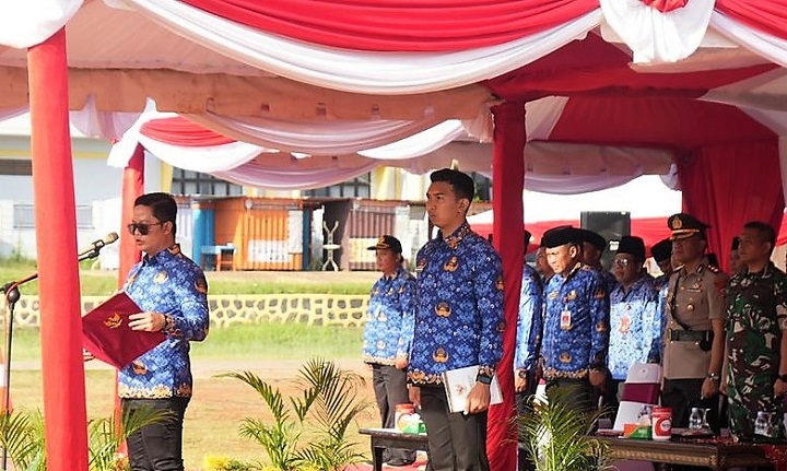 Upacara Peringatan HUT Otonomi Daerah ke XXVII dan Hari Pendidikan Nasional