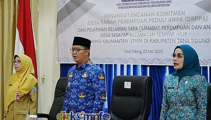Penandatanganan Komitmen bersama Desa Ramah Perempuan dan Peduli Anak