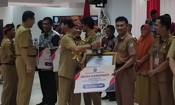 Penghargaan Kepala Desa Berprestasi Tingkat Provinsi