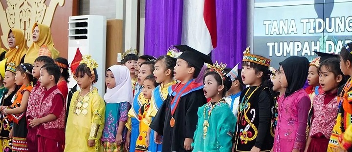 Pelepasan Siswa-Siswi TK Negeri Pembina