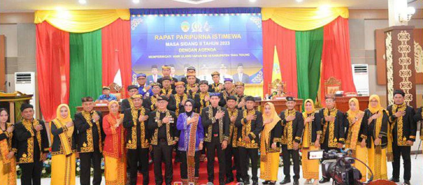 Rapat Paripurna Istimewa Masa Sidang II