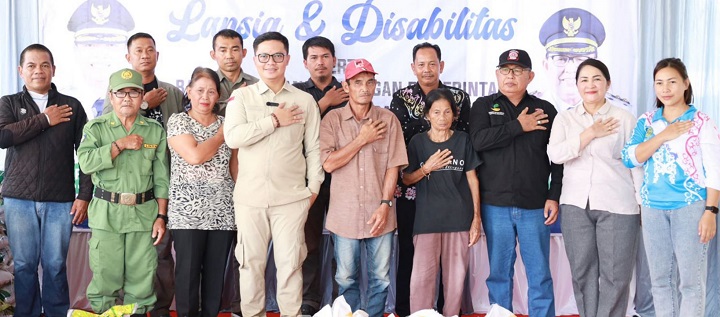 Penyaluran Candangan Pangan Pemerintah Daerah Kab. Tana Tidung Tahap II di Desa Seputuk