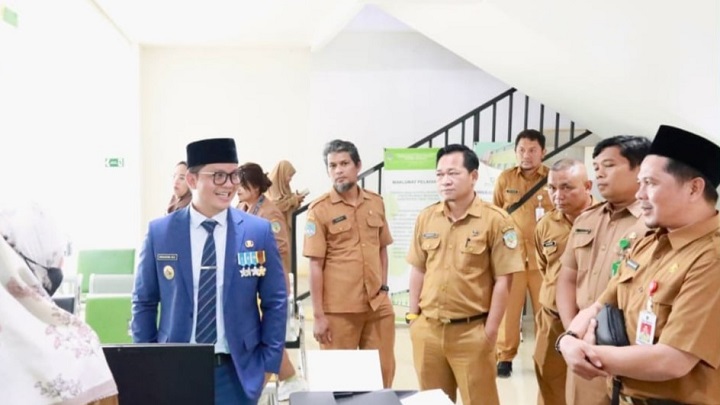 Kunjungan Kerja di Rumah Sakit Ahmad Berahim