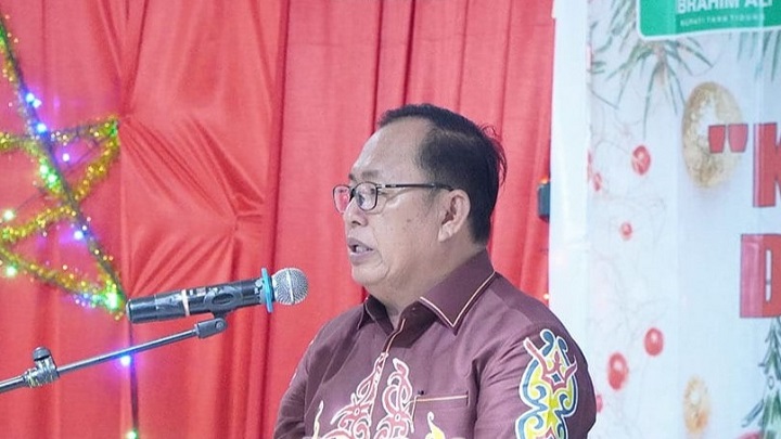 Safari Natal Di Kecamatan Tana Lia