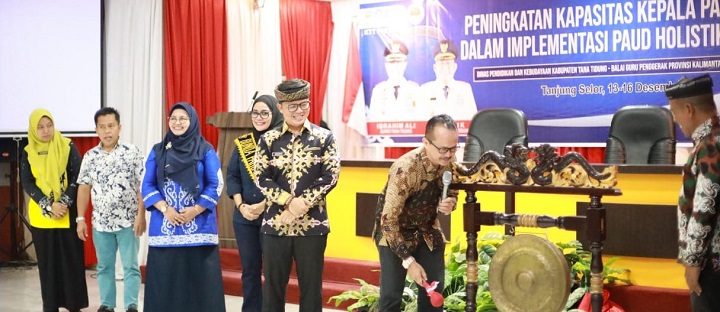 Peningkatan Kapasitas Kepala Sekolah PAUD dan SKB