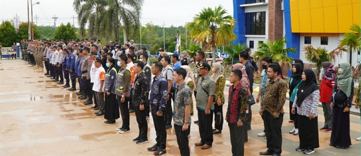 Apel Gelar Pasukan Operasi Kepolisian Terpusat "LILIN-2023"Dalam Rangka Pengamanan Natal dan Tahun Baru 2024