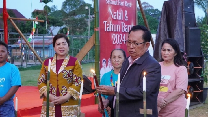 Perayaan Natal dan Tahun Baru 2024 Keluarga Besar Yaki Utup Aji Mandara