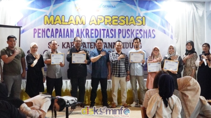 Malam Apresiasi Dalam Rangka Malam Syukuran Atas Pencapaian Akreditasi Puskesmas