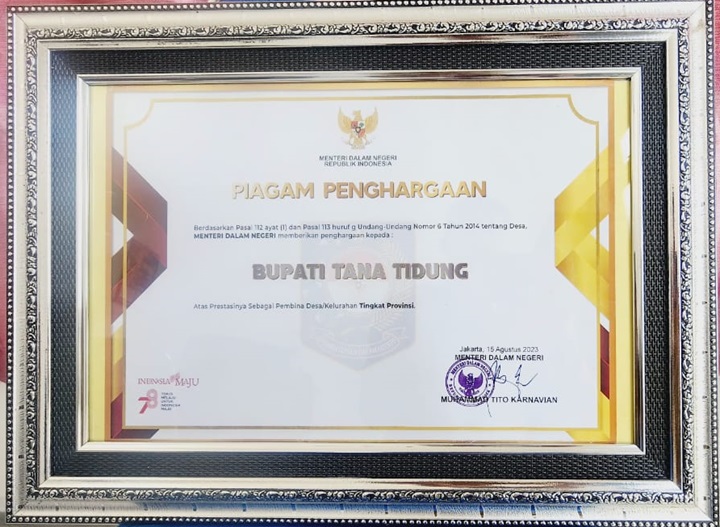 Piagam Pengharg Sosialiasi Simponi DesaKu