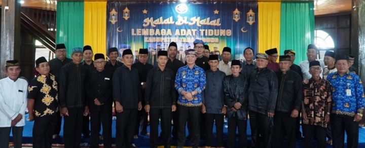 Kegiatan Halal Bihalal Lembaga Adat Tidung