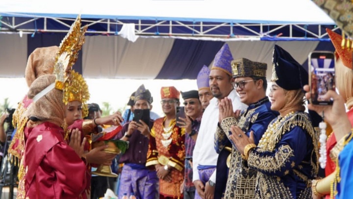 Penggelaran Seni dan Budaya Meriahkan Peringatan HUT ke-17 Kabupaten Tana Tidung dan Irau ke-7