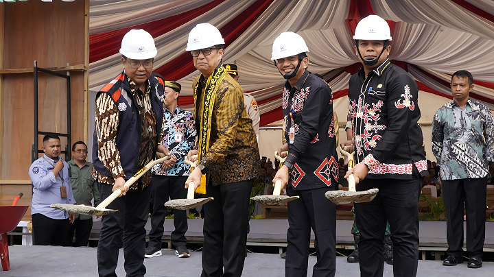 Peletakan Batu Pertama Program Hasil Terbaik Cepat (PHTC) Peningkatan Kelas RSUD Akhmad Berahim Tana Tidung oleh Menteri Kesehatan RI