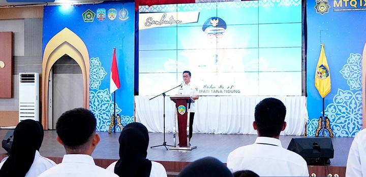 Penyerahaan SK CPNS Formasi Tahun 2024 & Sekolah Kedinasan Transportasi Darat T.A.2024 di KTT