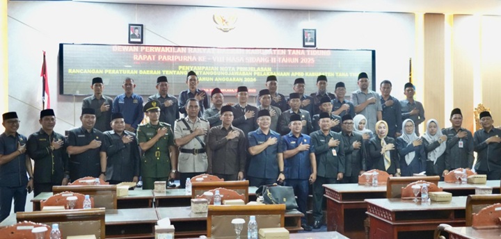 Rapat Paripurna Ke-VIII Masa Sidang II Tahun 2025