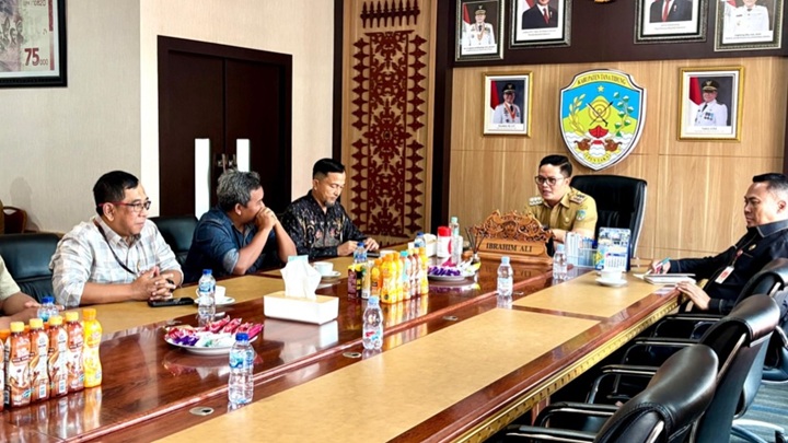 Bupati Tana Tidung Terima Kunjungan Silaturahmi Manajemen PT. Anugerah Kembang Sawit Sejahtera (AKSS)
