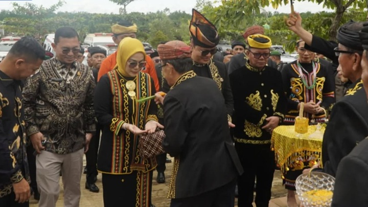 Rapat Paripurna Istimewa Peringati HUT ke-18 Kabupaten Tana Tidung