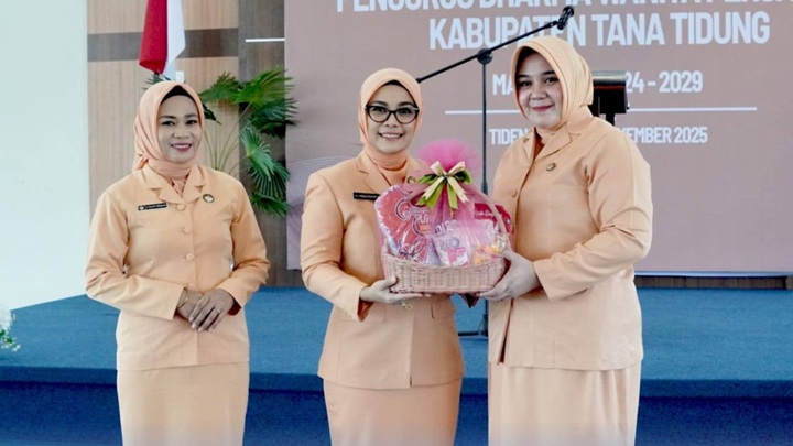 Pengukuhan Pengurus Dharma Wanita Persatuan Kabupaten Tana Tidung Masa Bhakti 2024â€“2029