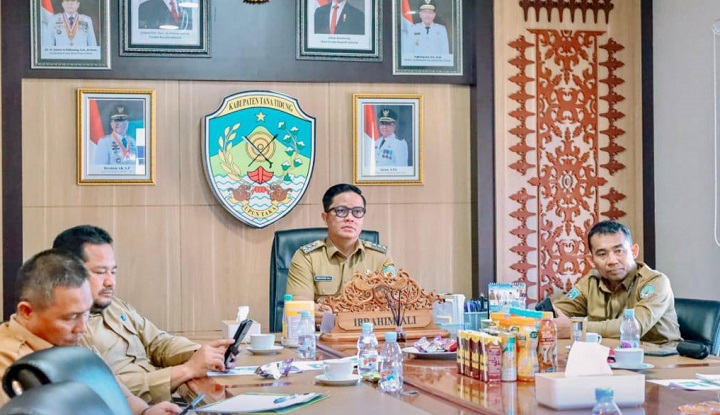 Rakor Pembahasan Penataan Ulang Rencana Tata Ruang Wilayah, Alih Fungsi Lahan, Lahan Baku Sawah, Lahan Pertanian Pangan Berkelanjutan dan Kawasan Pertanian Pangan Berkelanjutan Tingkat Provinsi, Kabup