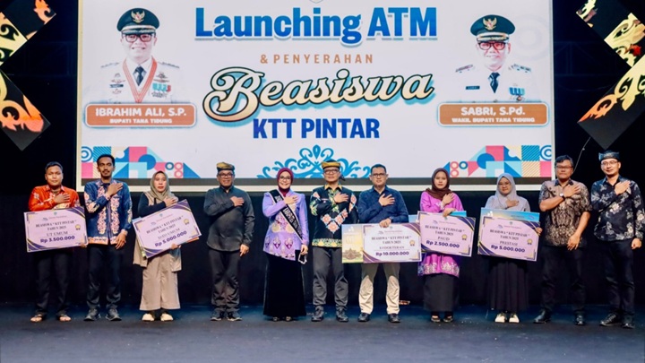 Bupati Tana Tidung Resmi Launching ATM dan Penyerahan Beasiswa KTT Pintar