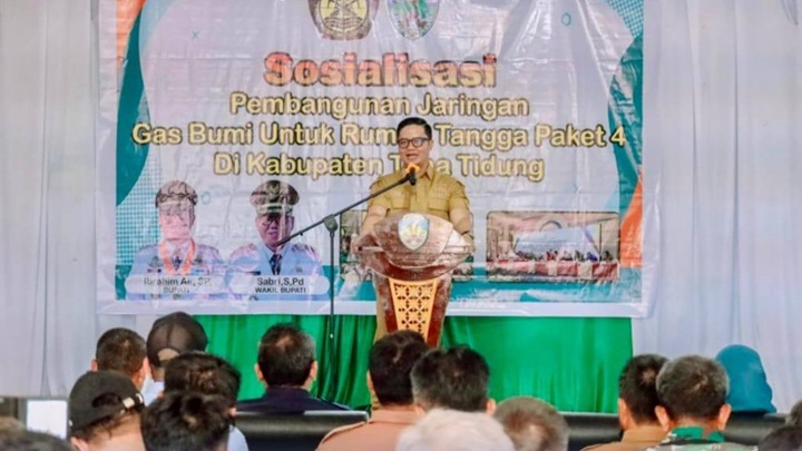 Bupati Tana Tidung Hadiri Sosialisasi Pembangunan Jaringan Gas Bumi Rumah Tangga di Kecamatan Tana Lia