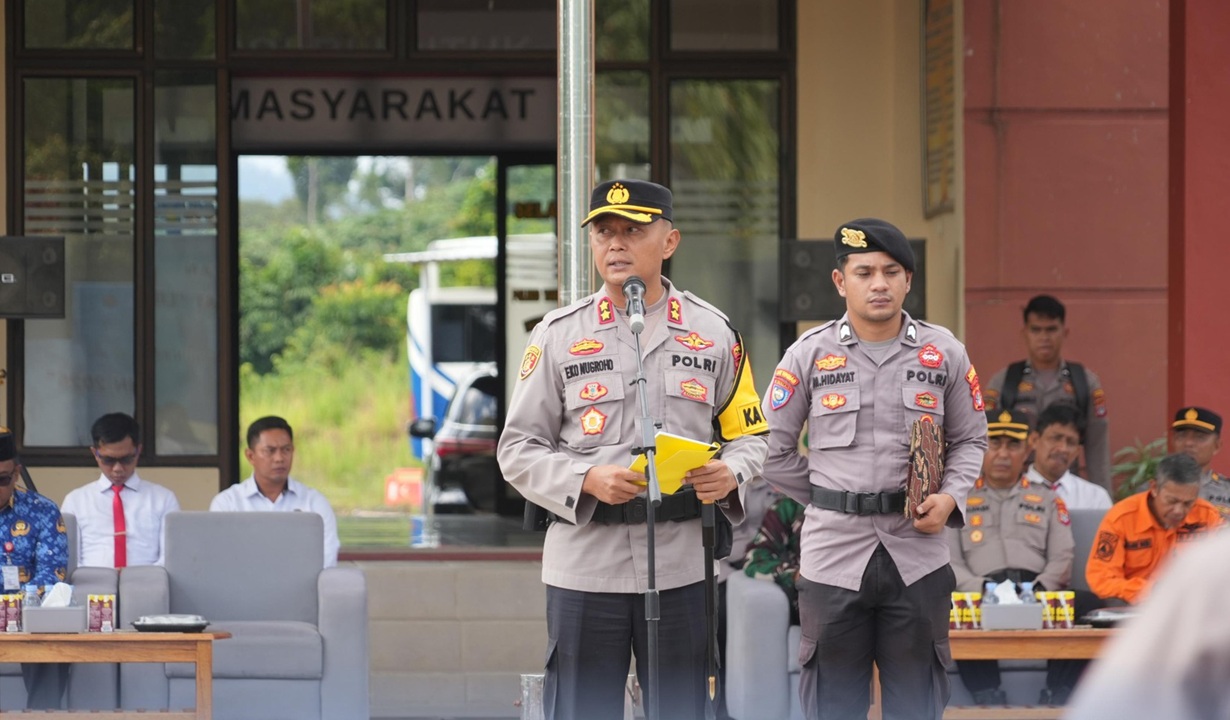 Apel Gelar Pasukan Operasi Kepolisian Terpusat "Lilin 2025"