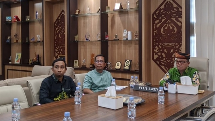 Wakil Bupati Tana Tidung Ikuti Zoom Meeting Nasional Program Indonesia ASRI