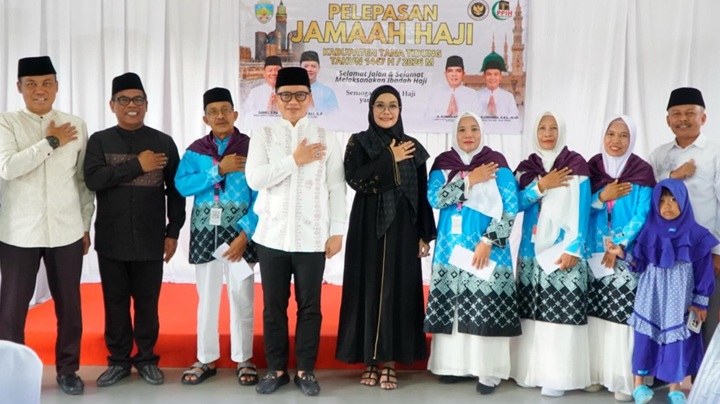 Bupati Tana Tidung Lepas 7 Jamaah Haji Tahun 2026 di Pendopo Lumbung Taka