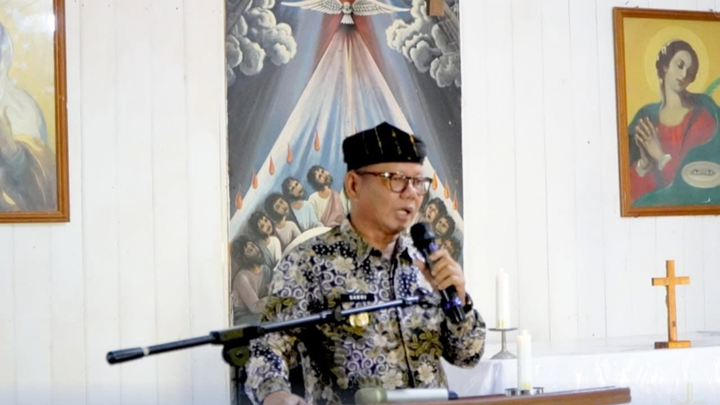 Wakil Bupati Tana Tidung Hadiri Ibadah Oikumene ASN, Salurkan Tali Kasih bagi Korban Tanah Longsor