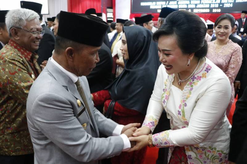 35 Anggota DPRD Provinsi Kaltara  Periode 2019-2024 Resmi Dilantik