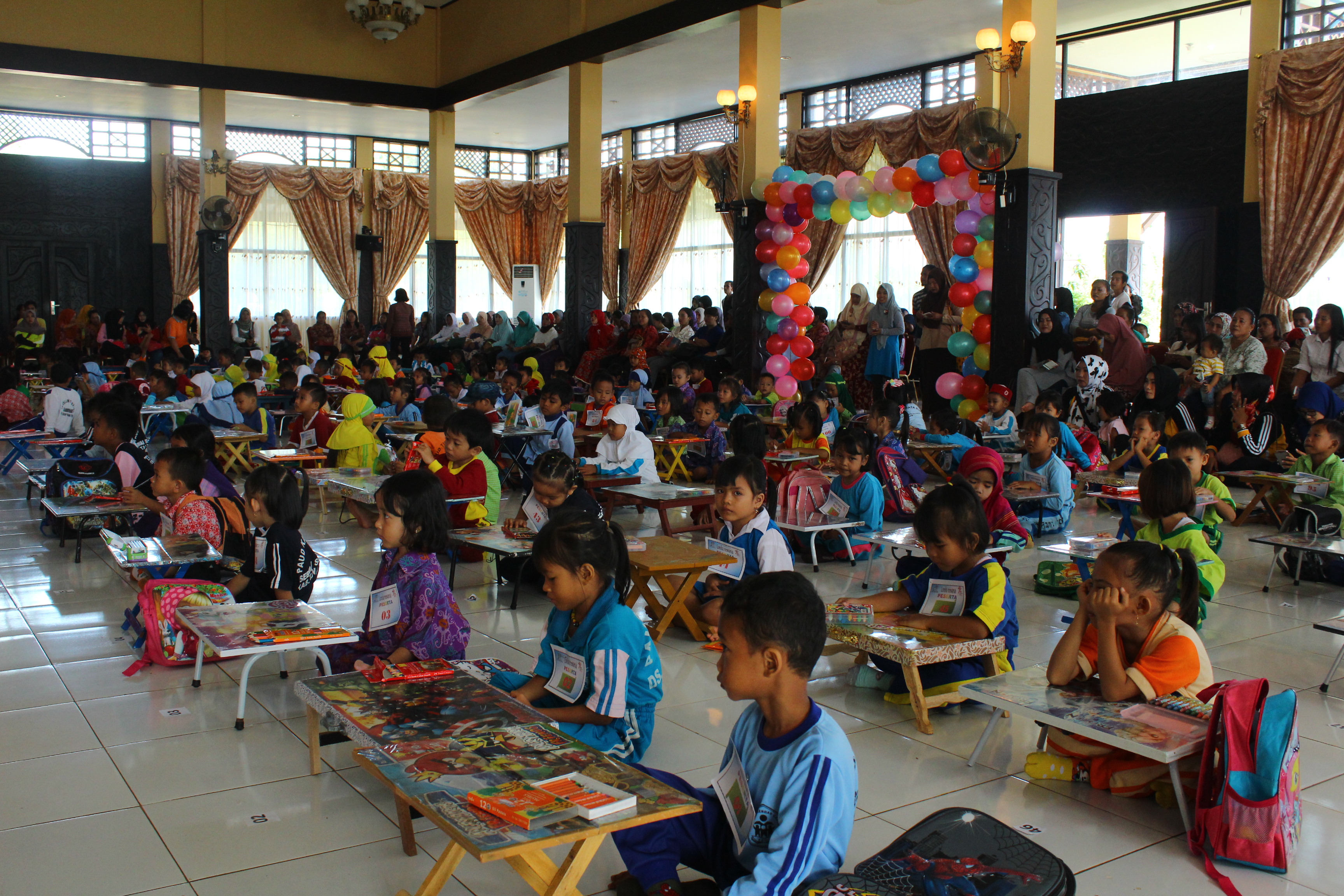 Lomba Mewarnai Tingkat Paud dan TK Semarakkan HUT RI 72 dan HUT KTT ke-10