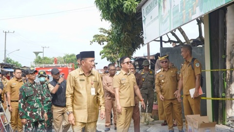 Bupati Ibrahim Ali Tinjau Lokasi Kebakaran, Pastikan Kondisi Warga Terdampak Mendapat Perhatian